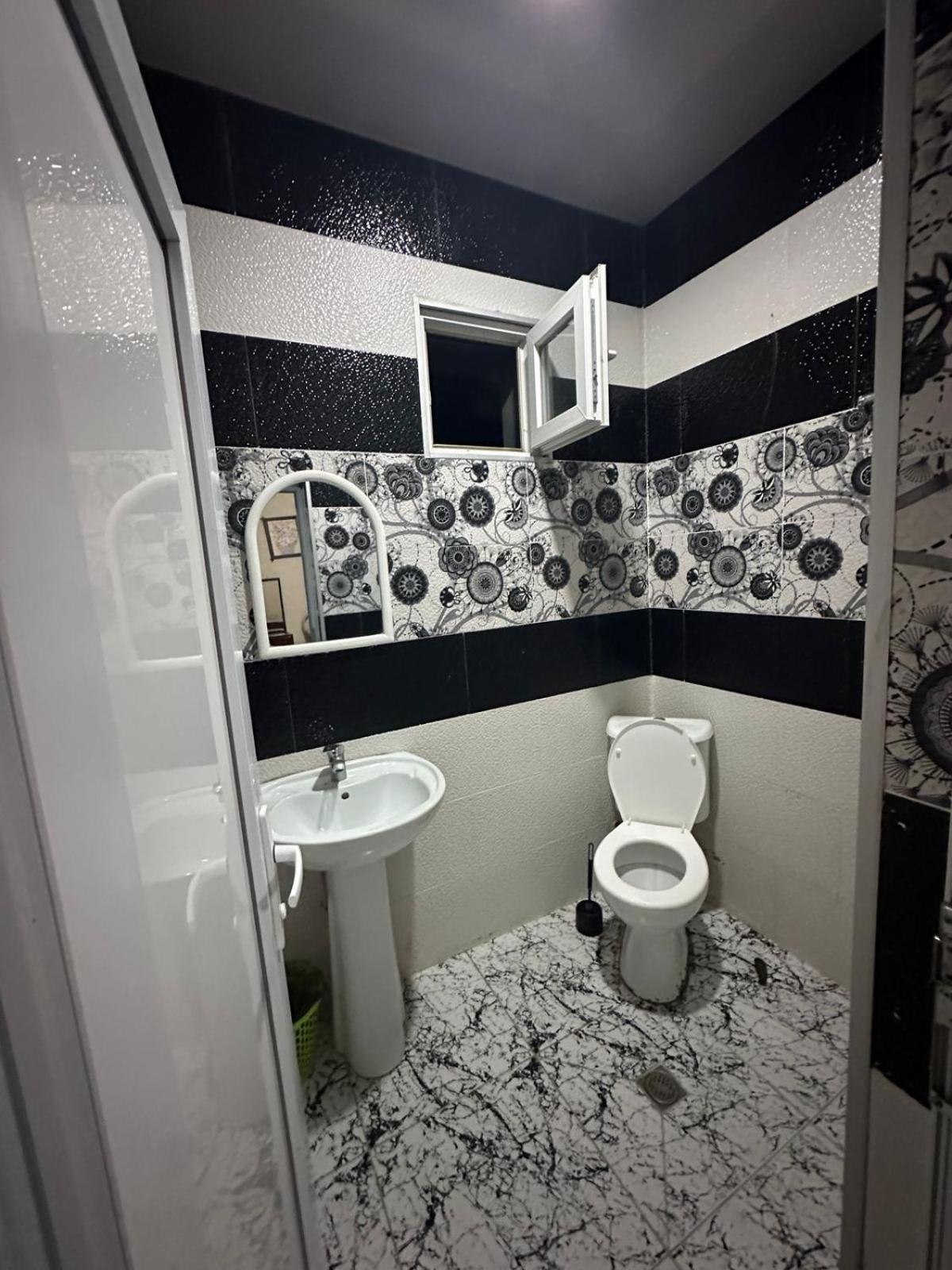 Guest House "Sulo" Кобулети Номер фото